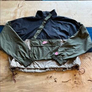 Nike windbreaker